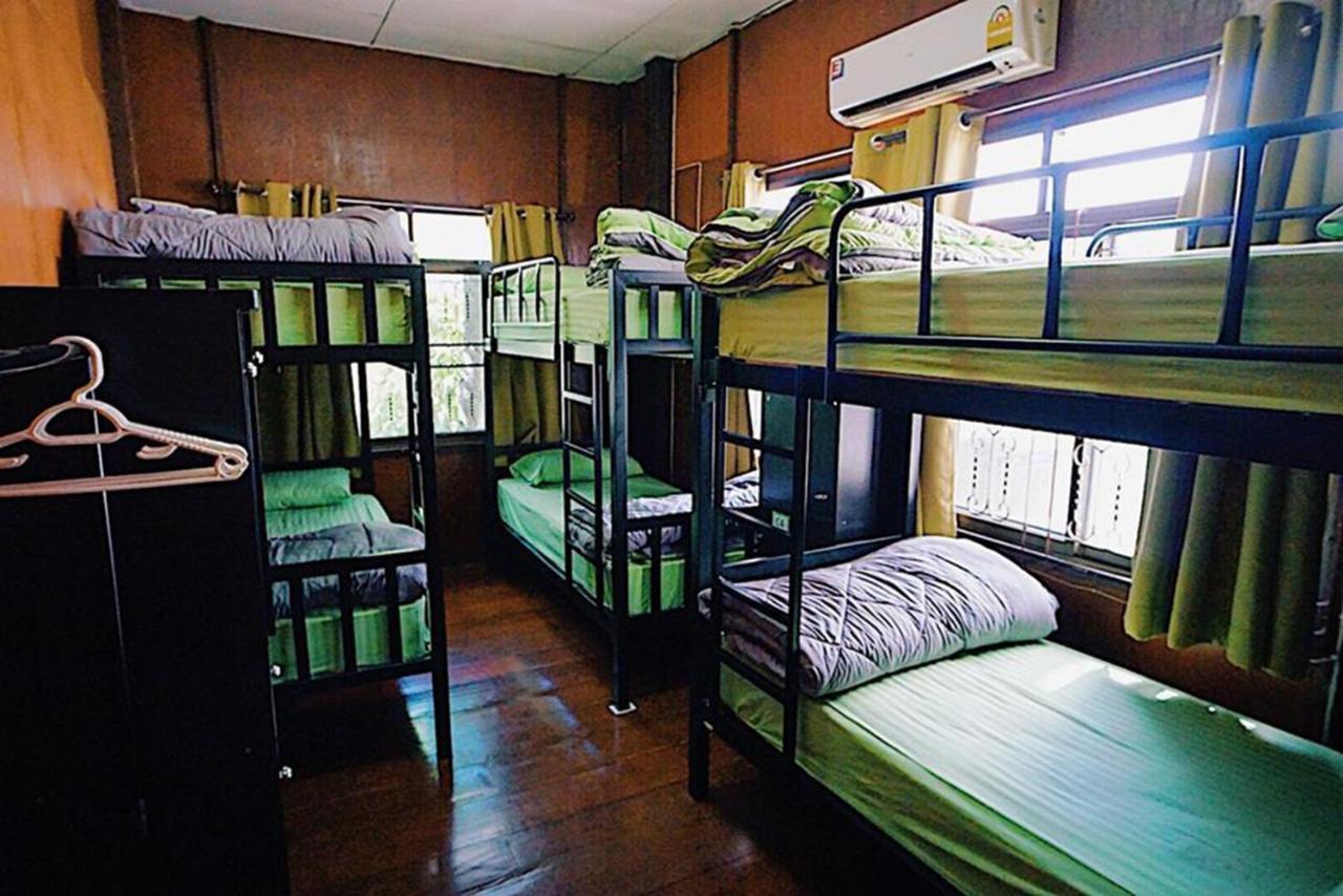 Oh My Bed Chiang Mai Hostel Exterior foto