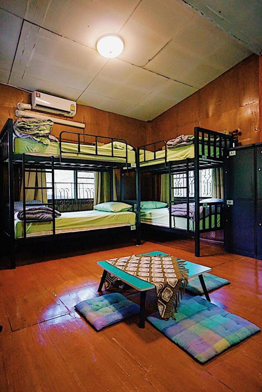 Oh My Bed Chiang Mai Hostel Exterior foto